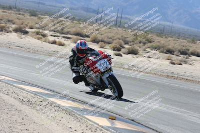 media/Dec-01-2025-Moto Forza (Mon) [[2daa91e15f]]/3-Beginner Group/Session 3 (Turn 16 Inside)/